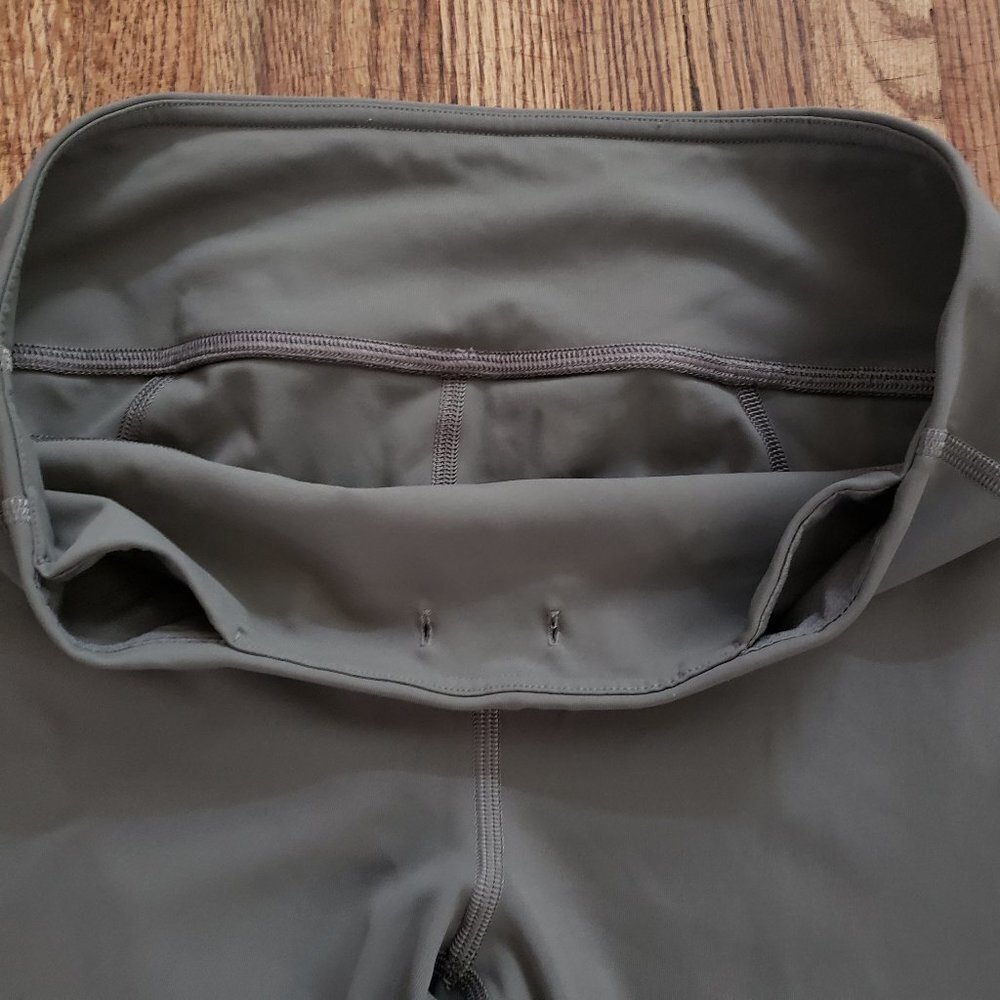 Lululemon Pace Rival Crop - Picture 11 of 12